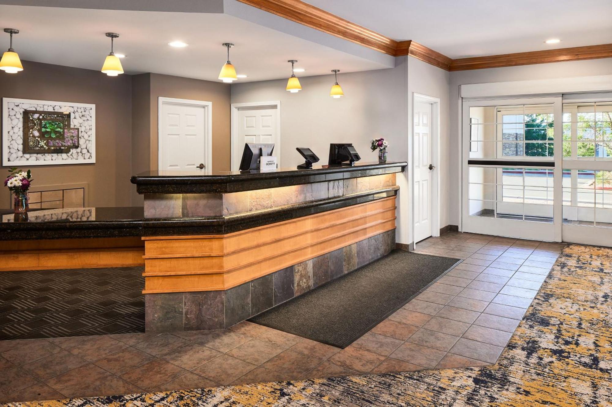 Towneplace Suites By Marriott Colorado Springs South Exterior foto